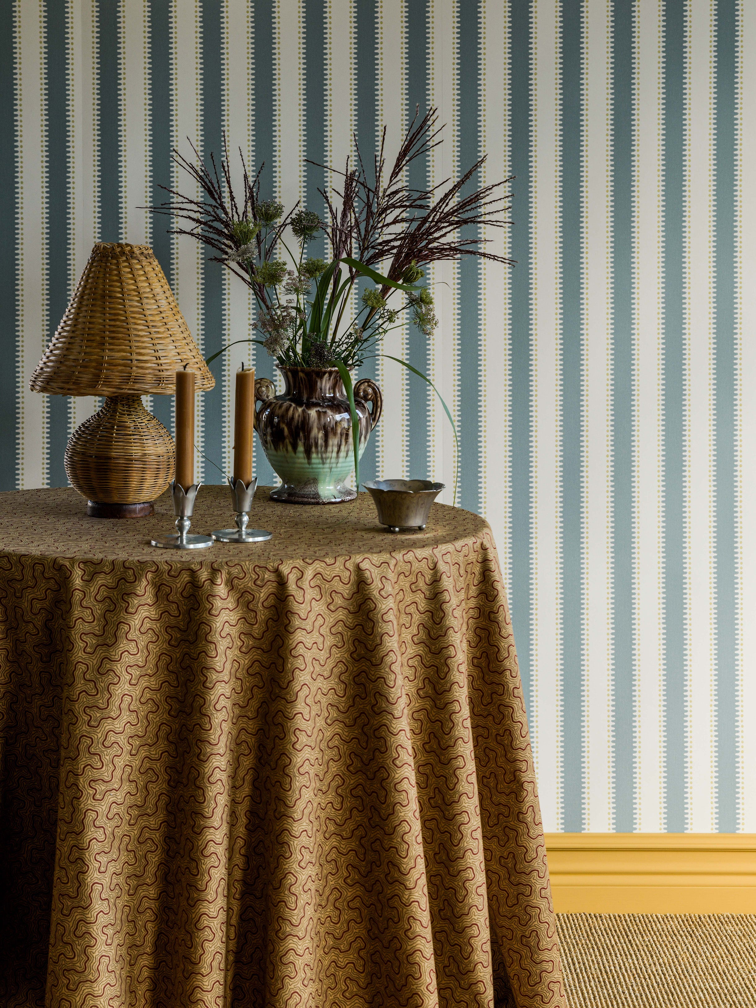 Wallpaper Jagged Stripe - Turquoise – Långelid Von Brömssen