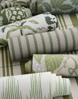 Wallpaper Stitched Stripe - Leaf Green