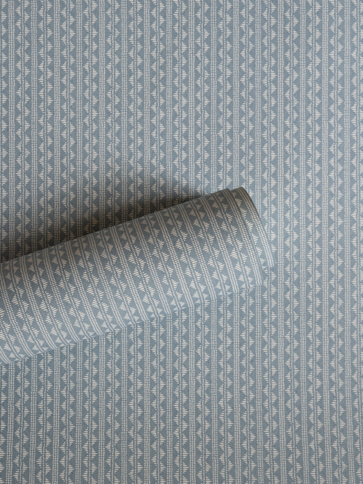 COMING SOON Wallpaper Zigzag - Jeans Blue 51-54