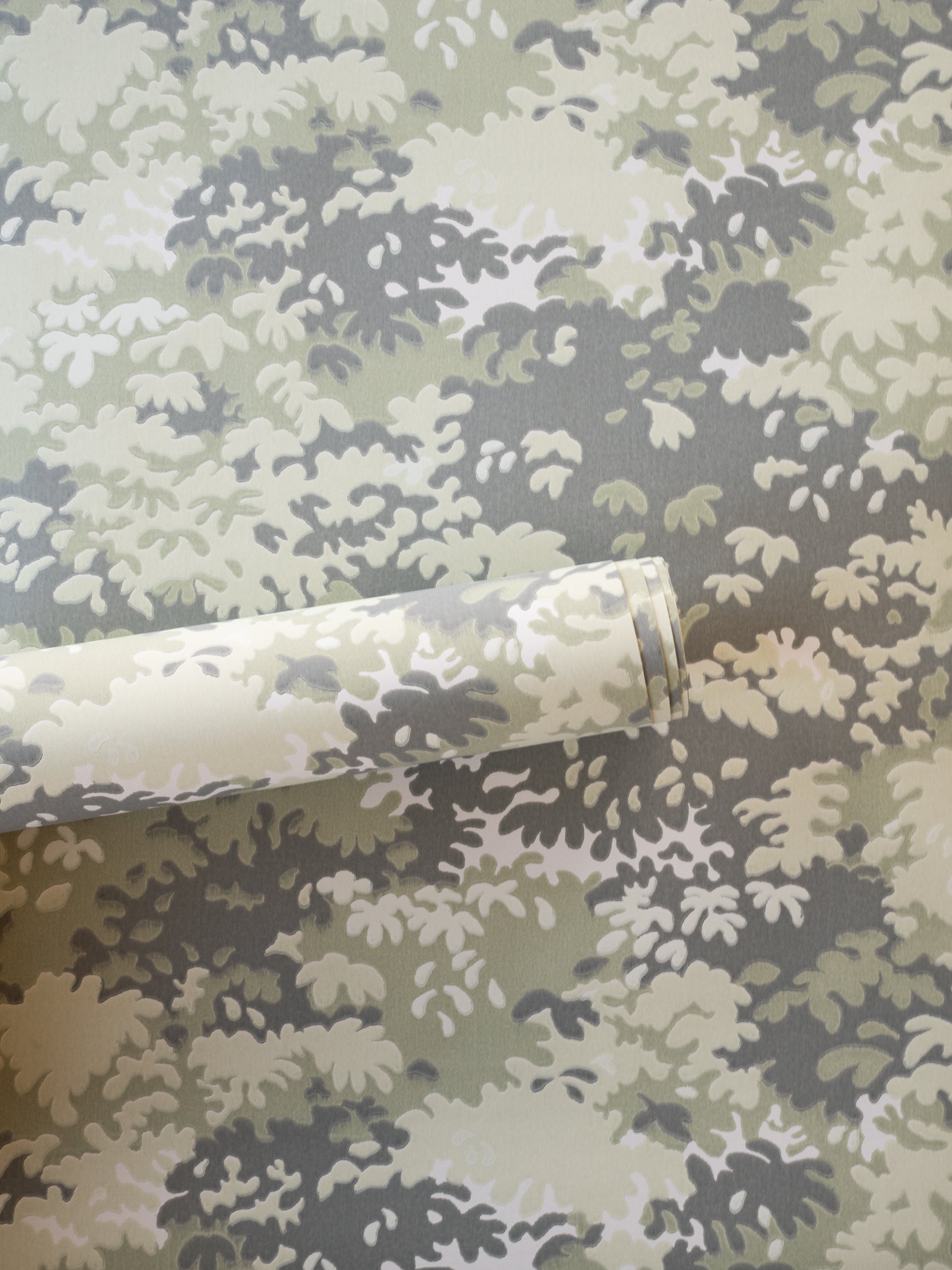 Wallpaper Into the Woods - Spring Green